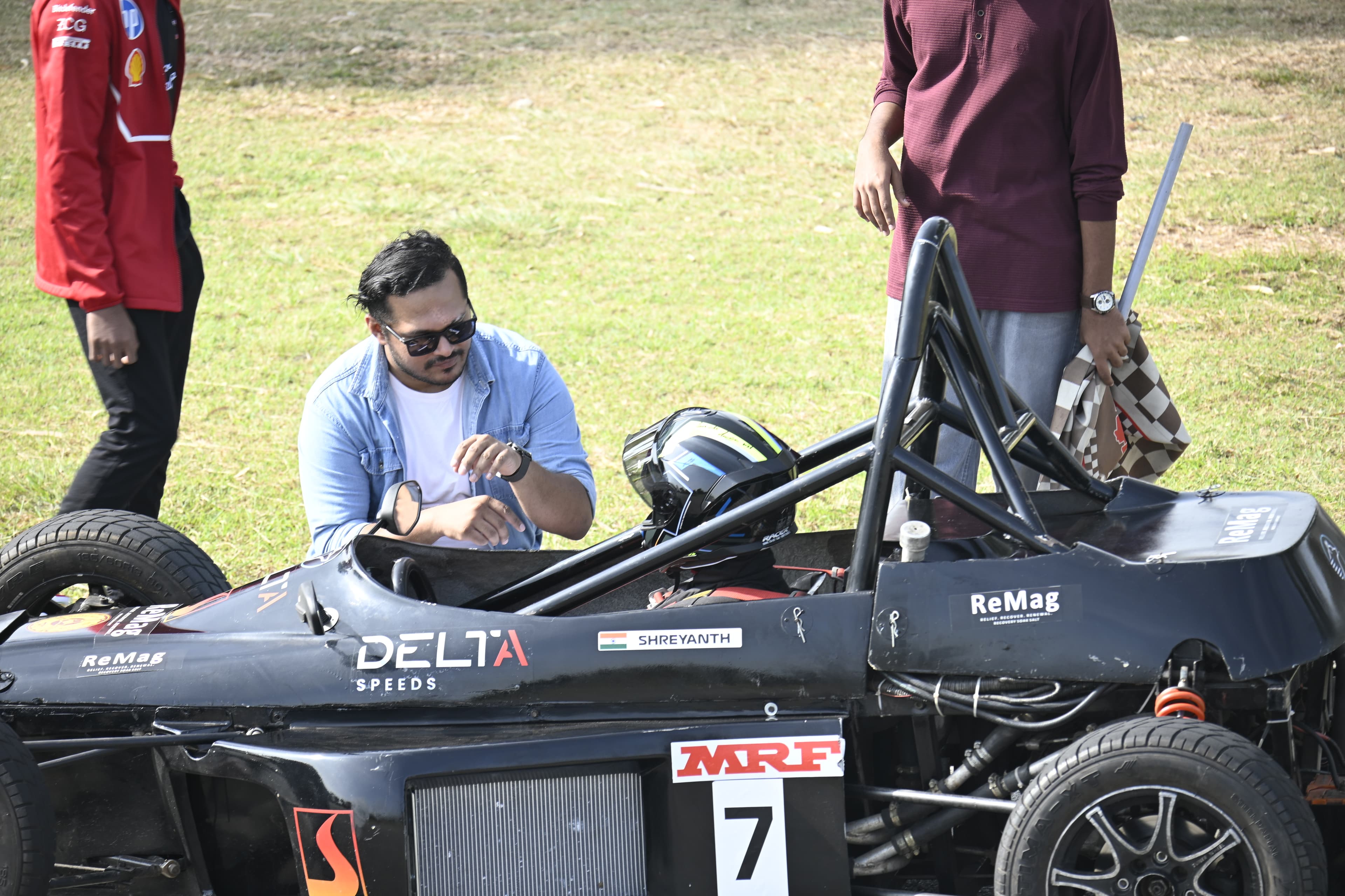 Bangalore Formula 1300 Experience — on track