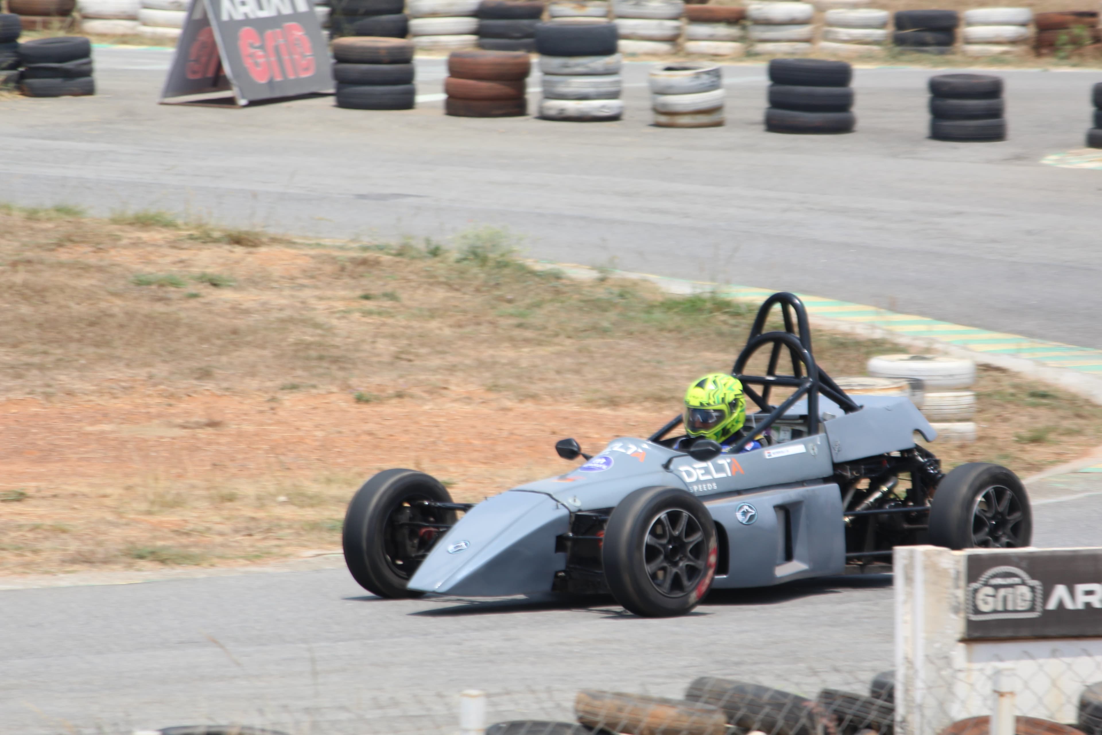 Formula 1300 — racing line
